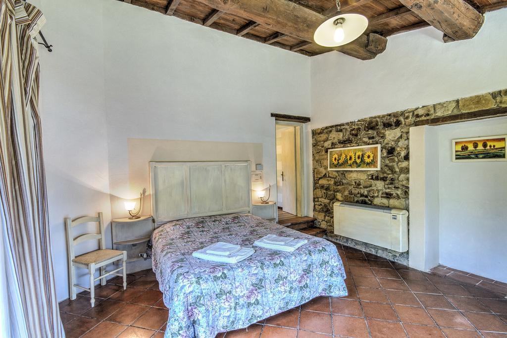 Borgo Romena Hotel Pratovecchio Exterior photo